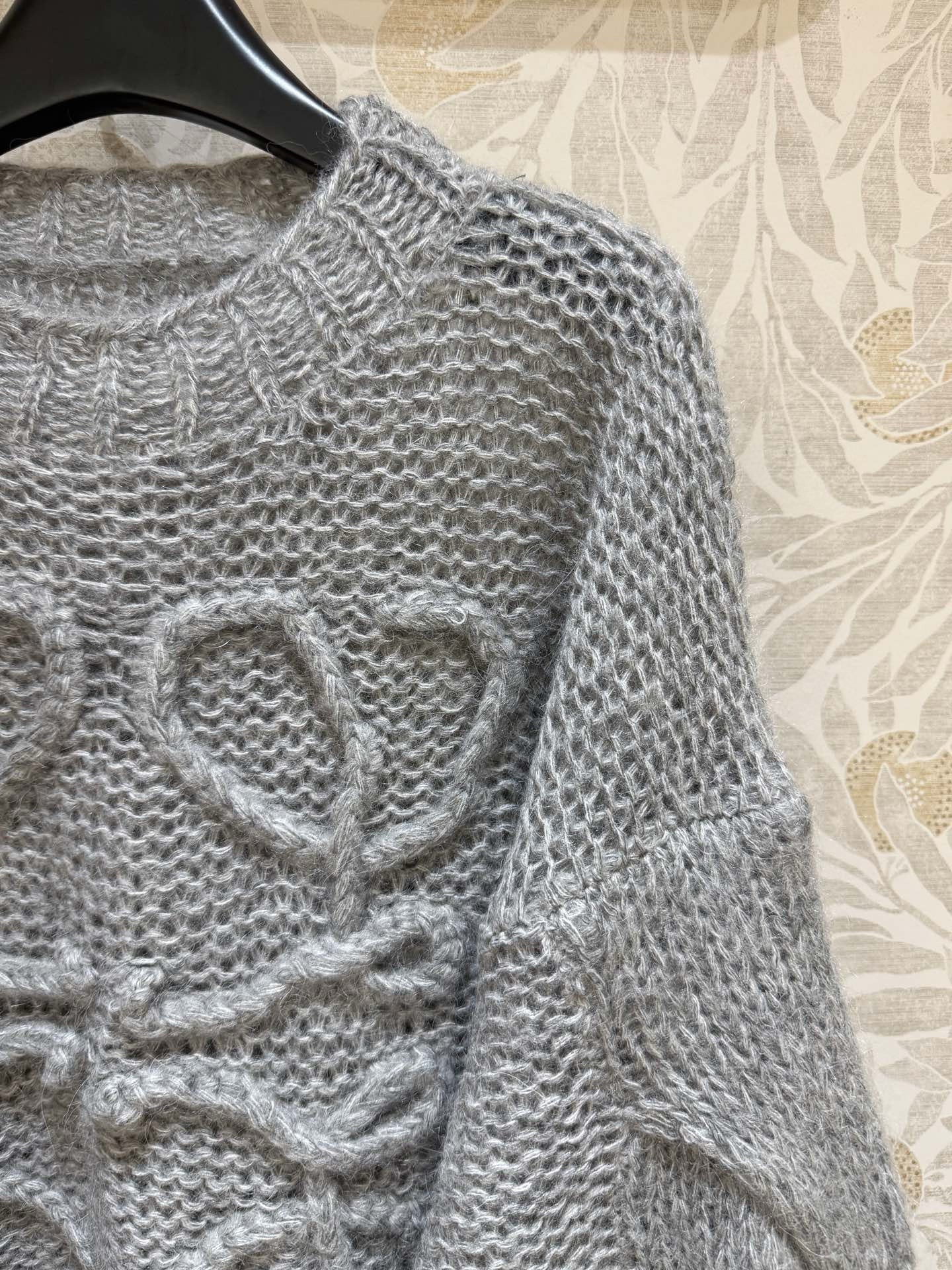 LOEW JUMPER