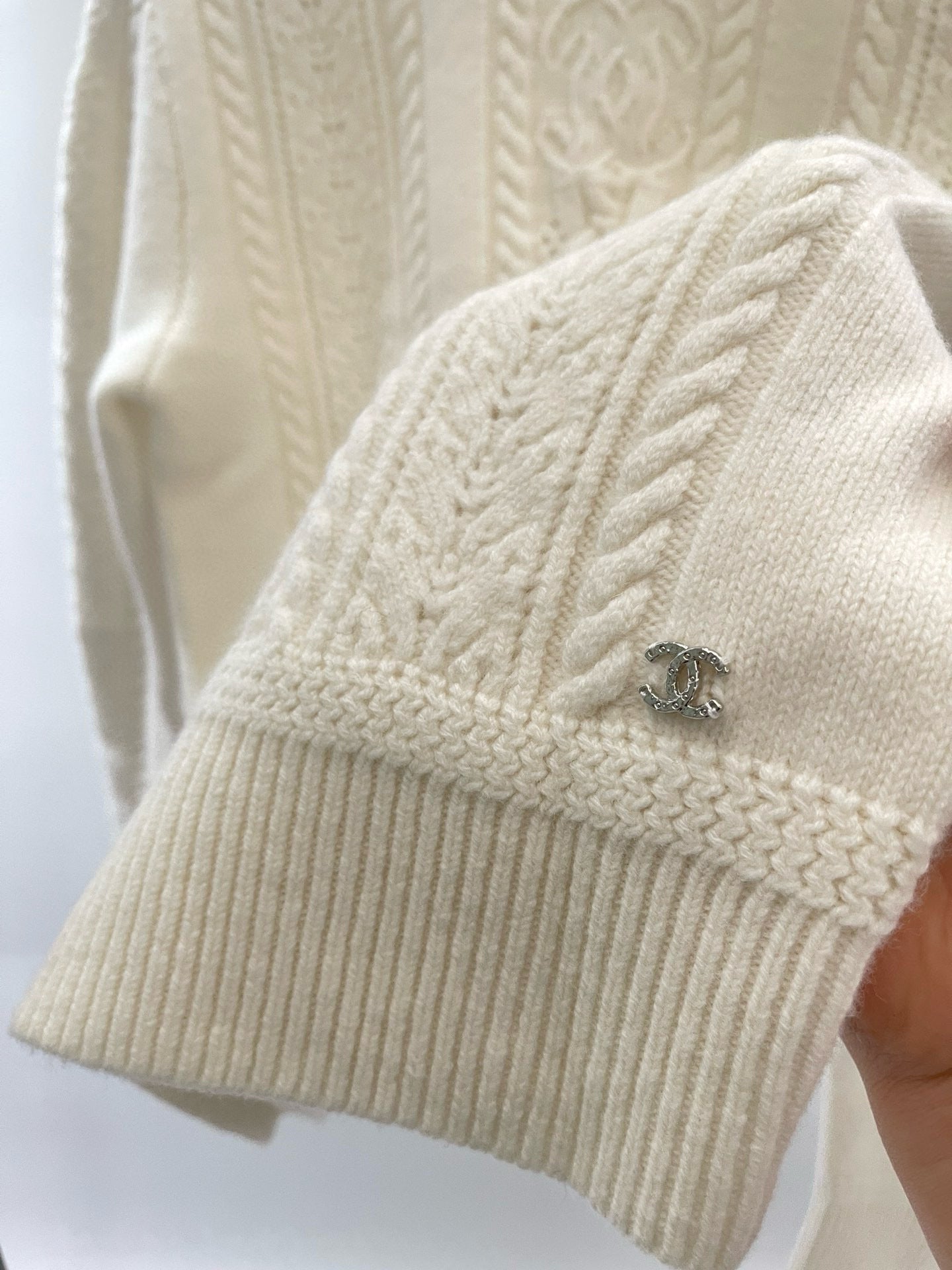 CC JUMPER