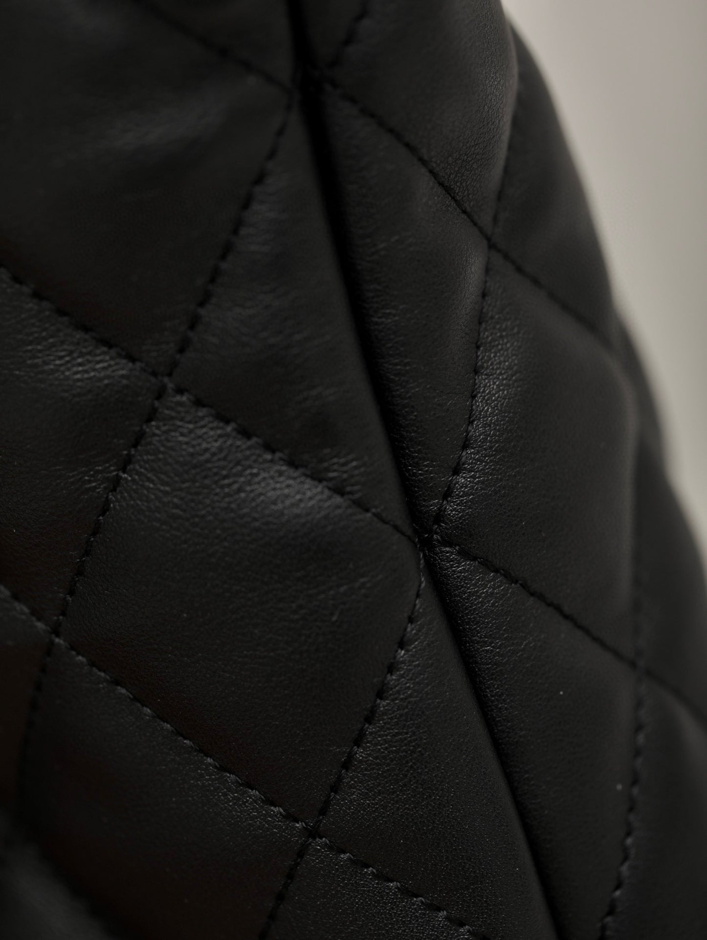 CC 23B HOBO BAG