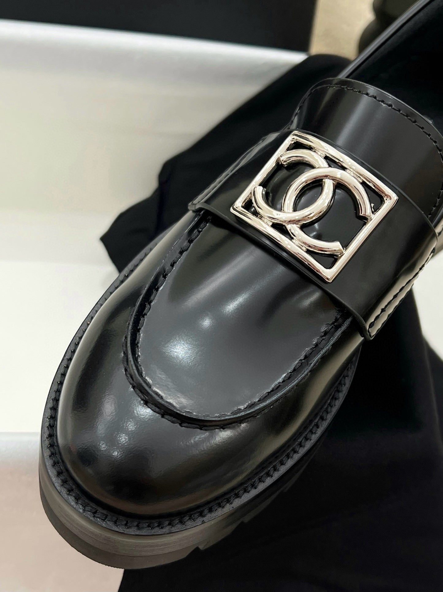 CC LOAFERS