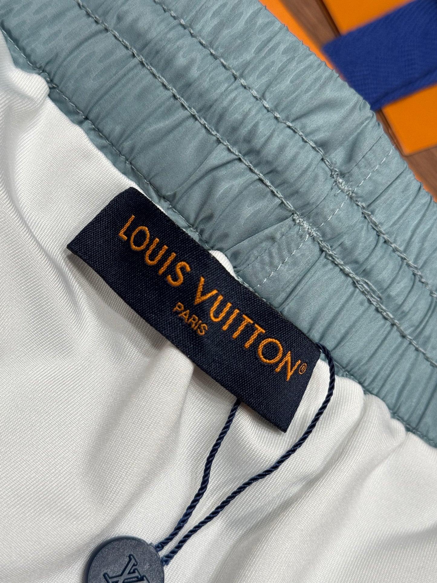 LOU SHORTS