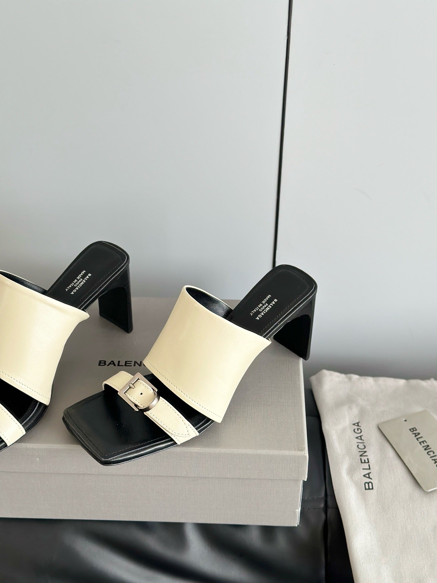 BAL HEELS