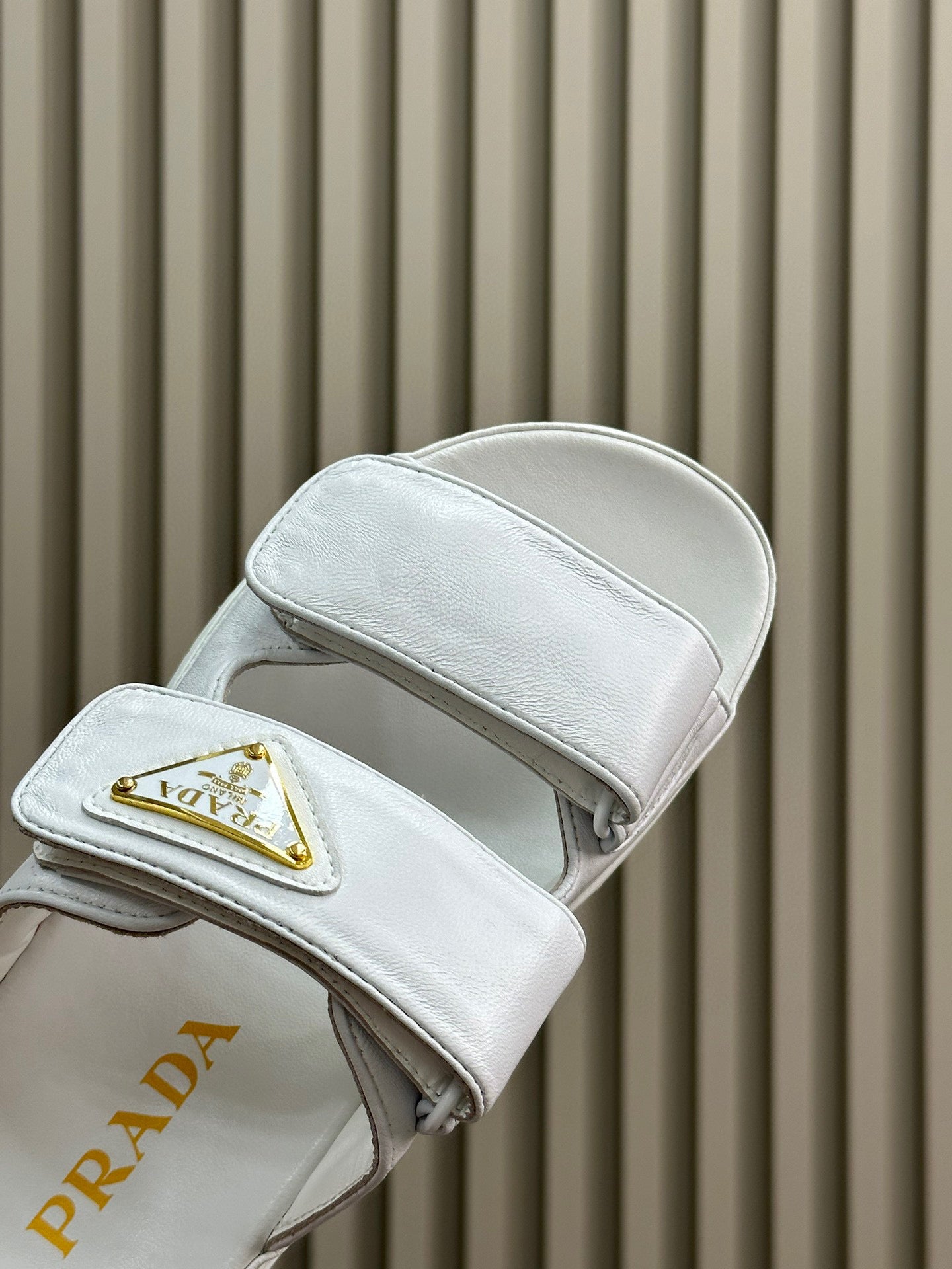 PD NAPPA LEATHER SLIDES