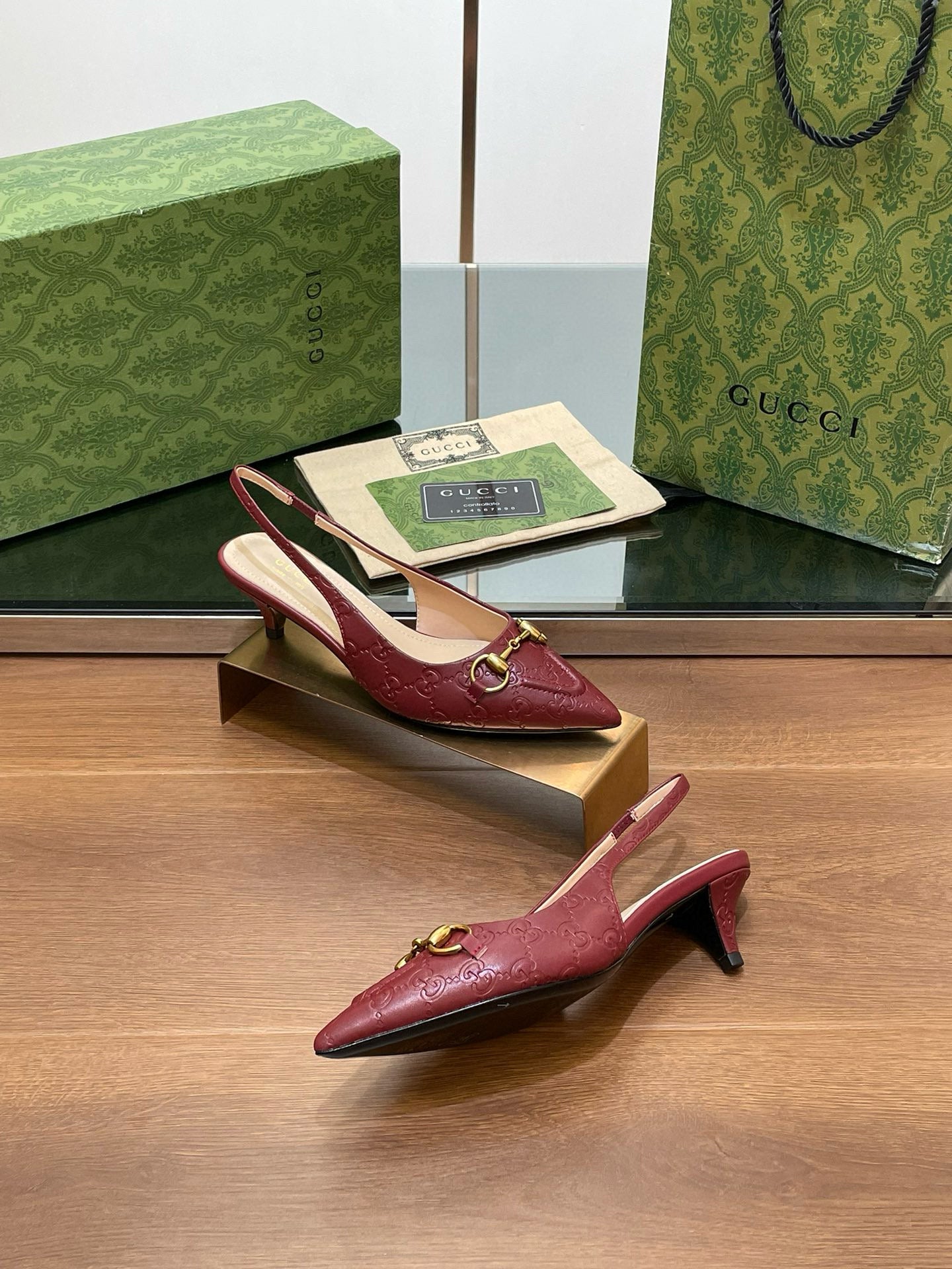 GG HEELS