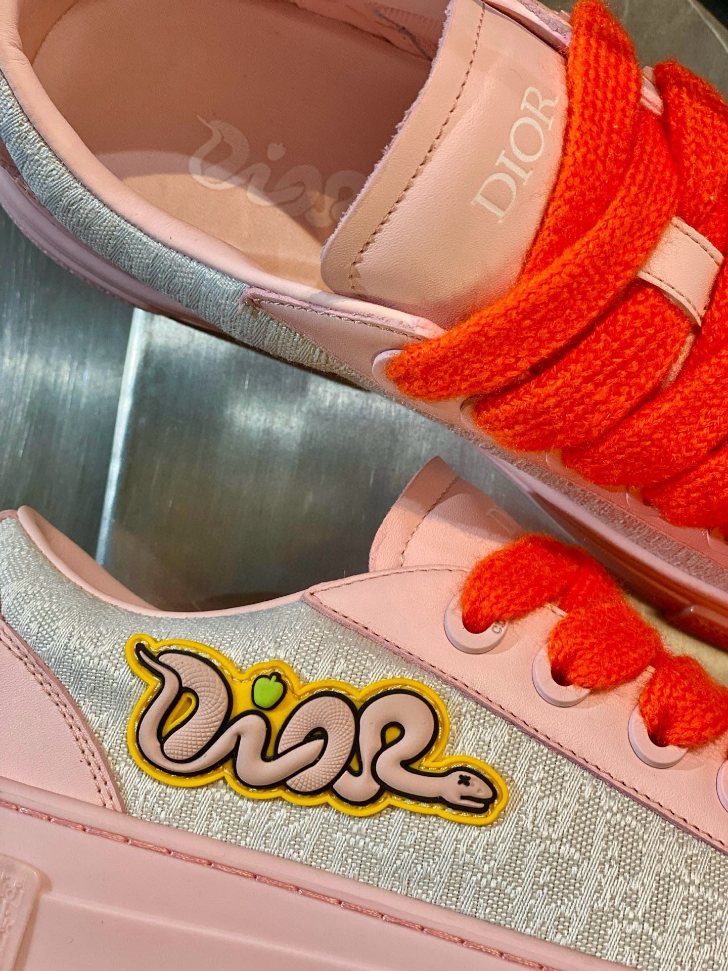 CD B33 SNEAKER