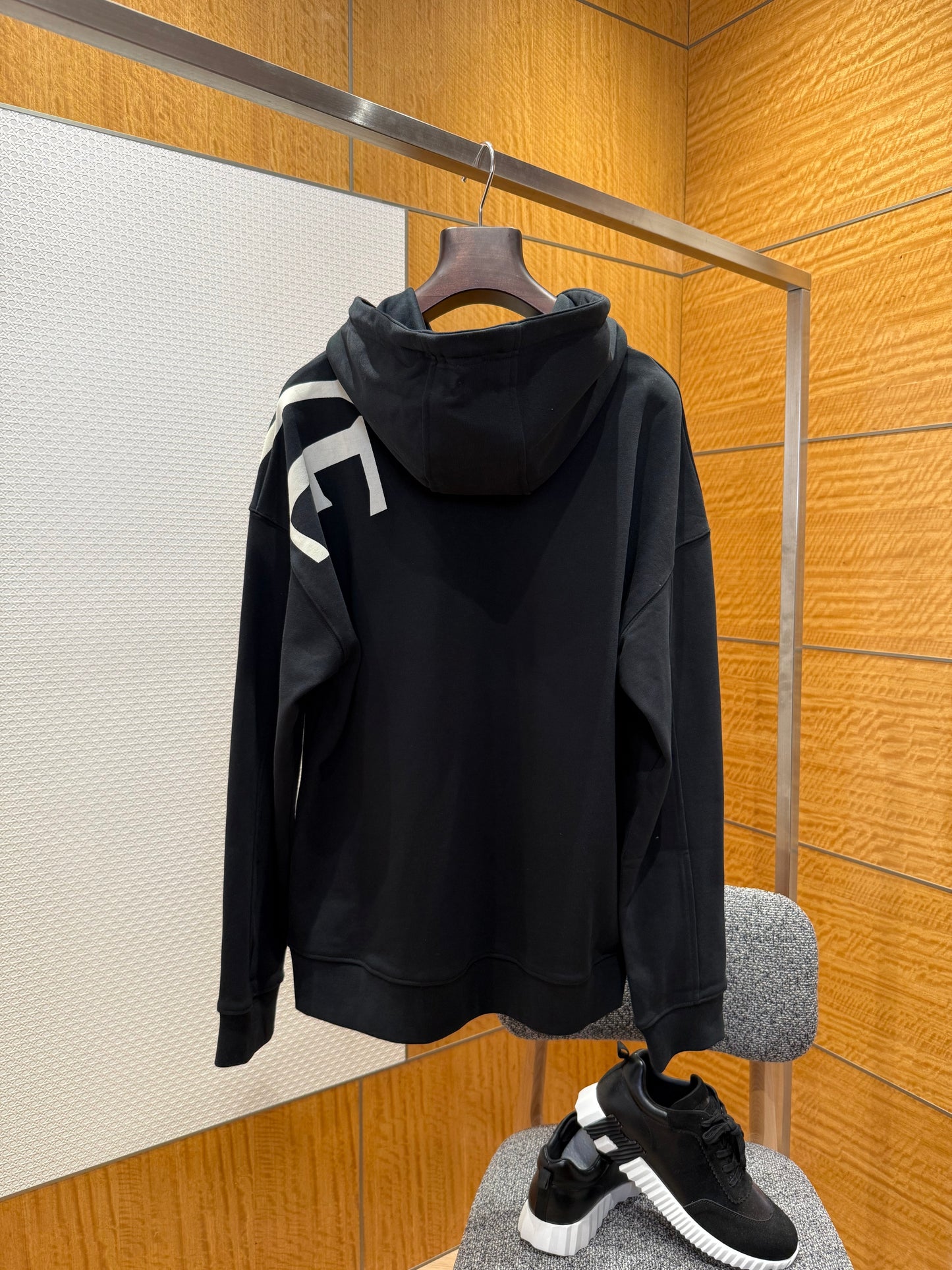 LOEW HOODIE