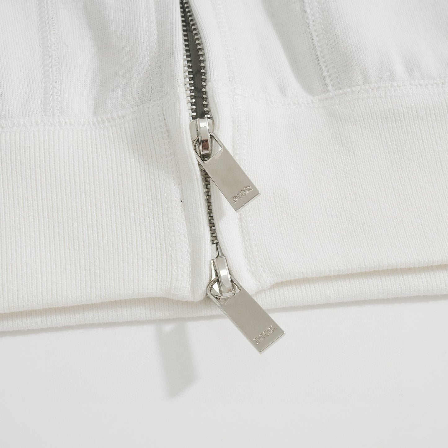 CD ZIP HOODIE