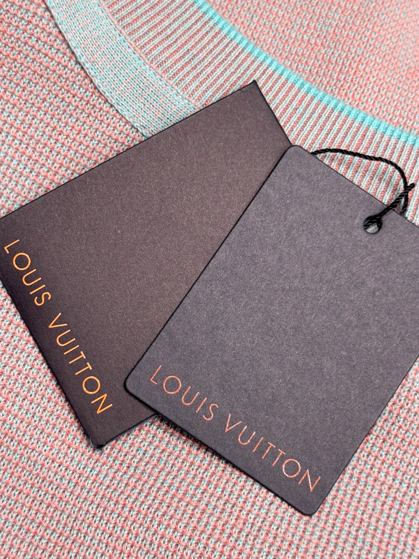 LOU T-SHIRT