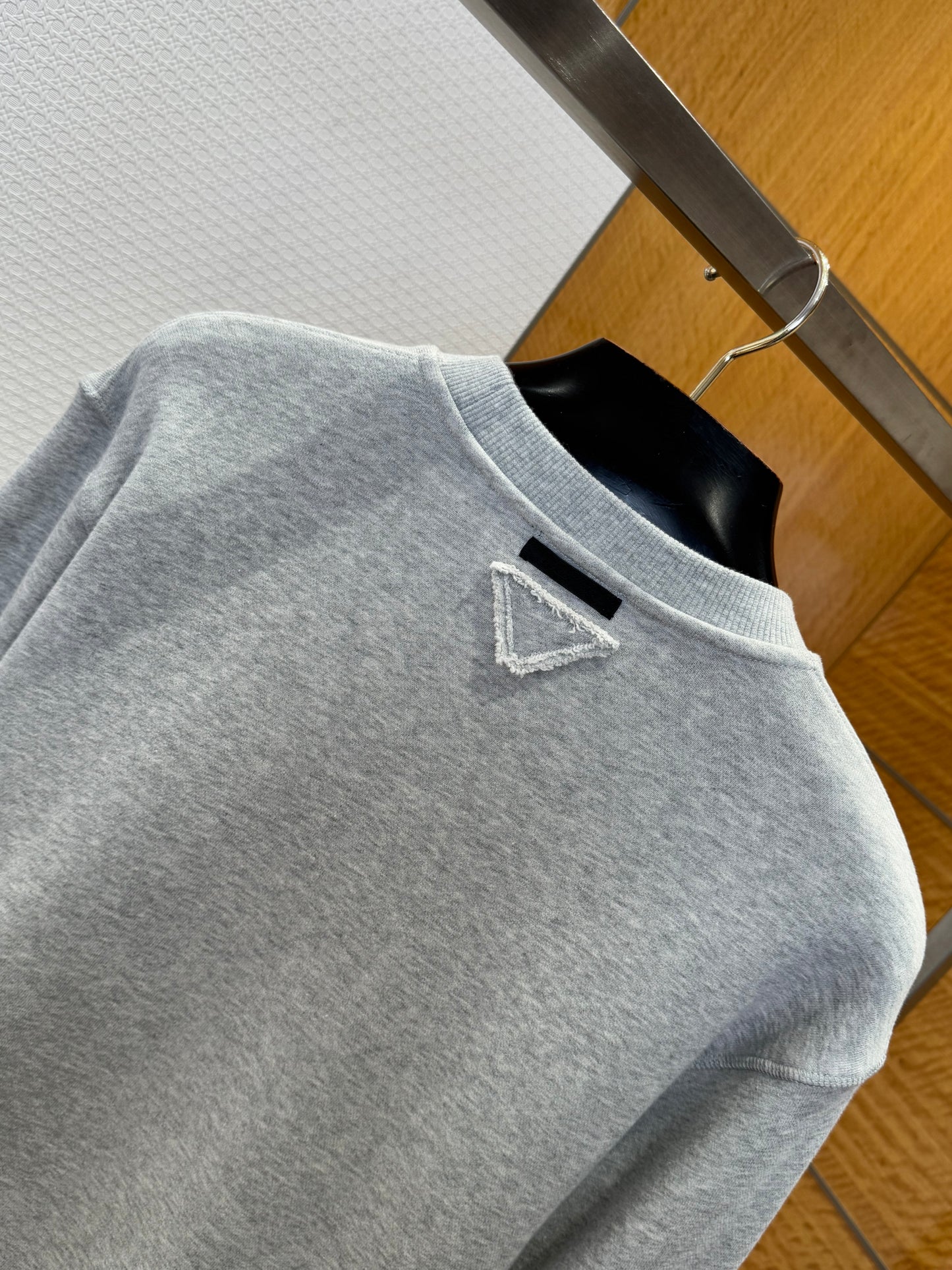 PD SWEATSHIRT