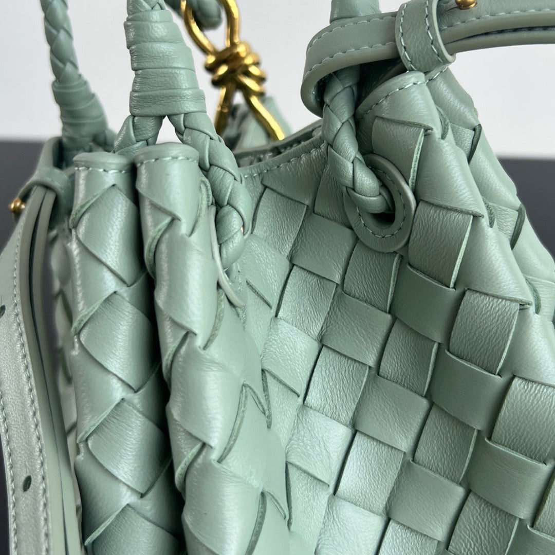 BOTT SMALL PARACHUTE CHAIN BAG