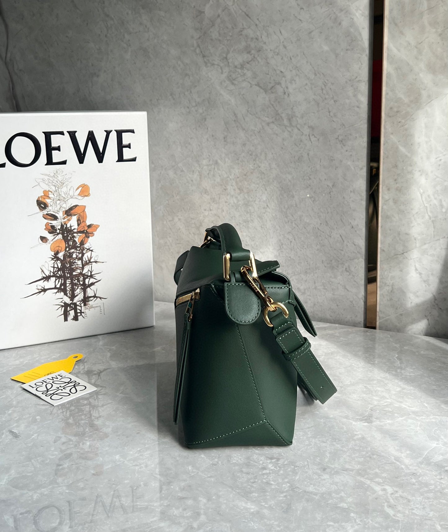 LOEW SMALL PUZZLE EDGE BAG