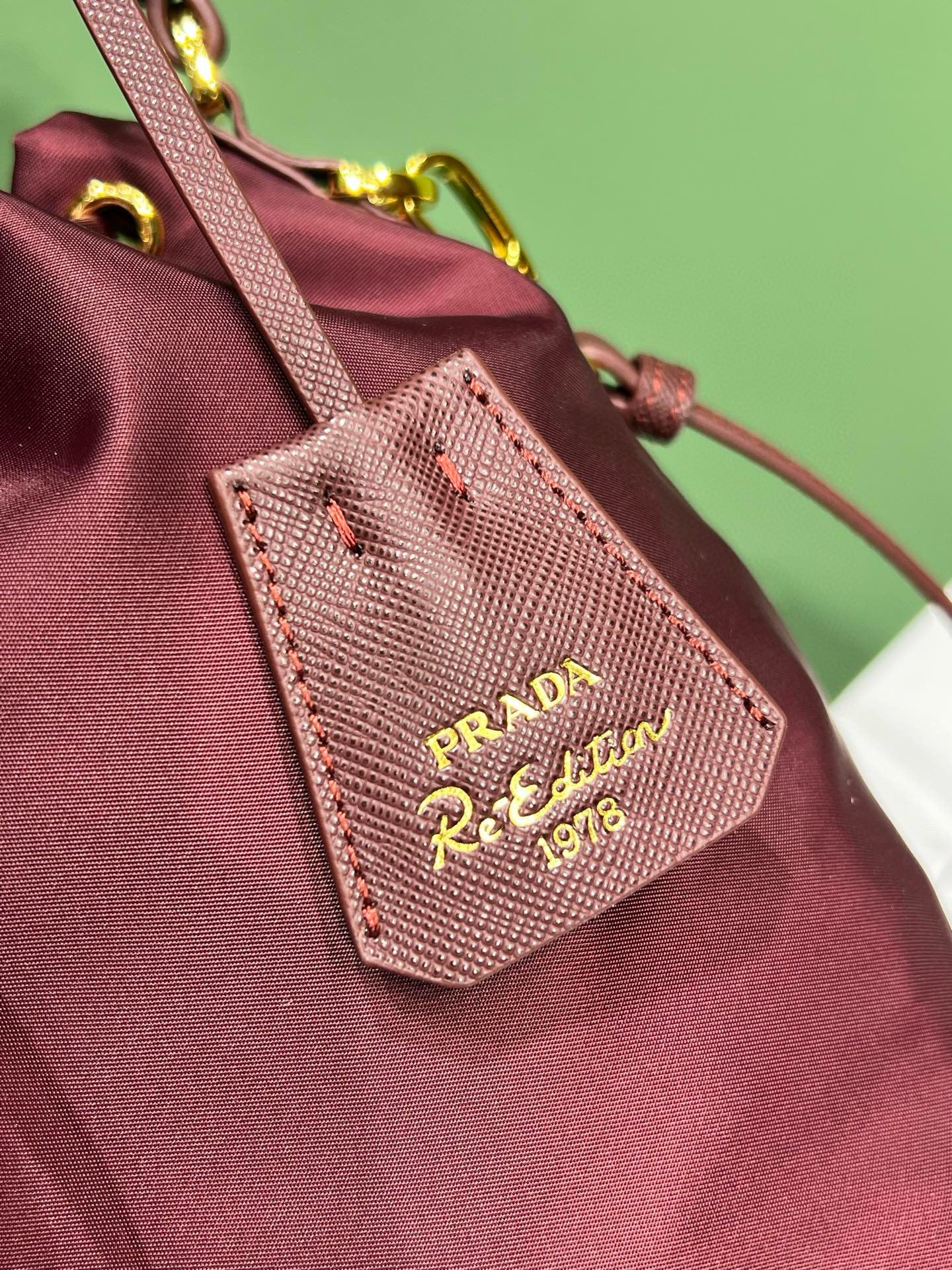 PD RE-EDITION 1978 BUCKET BAG