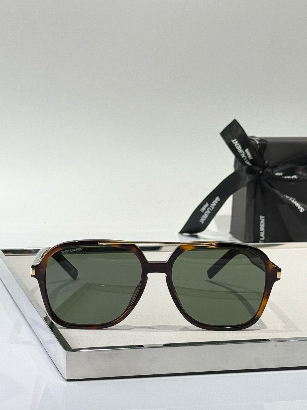 SL SUNGLASSES