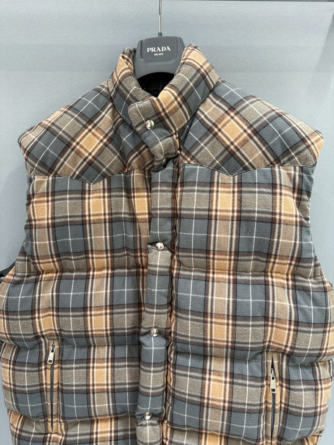 PD VEST