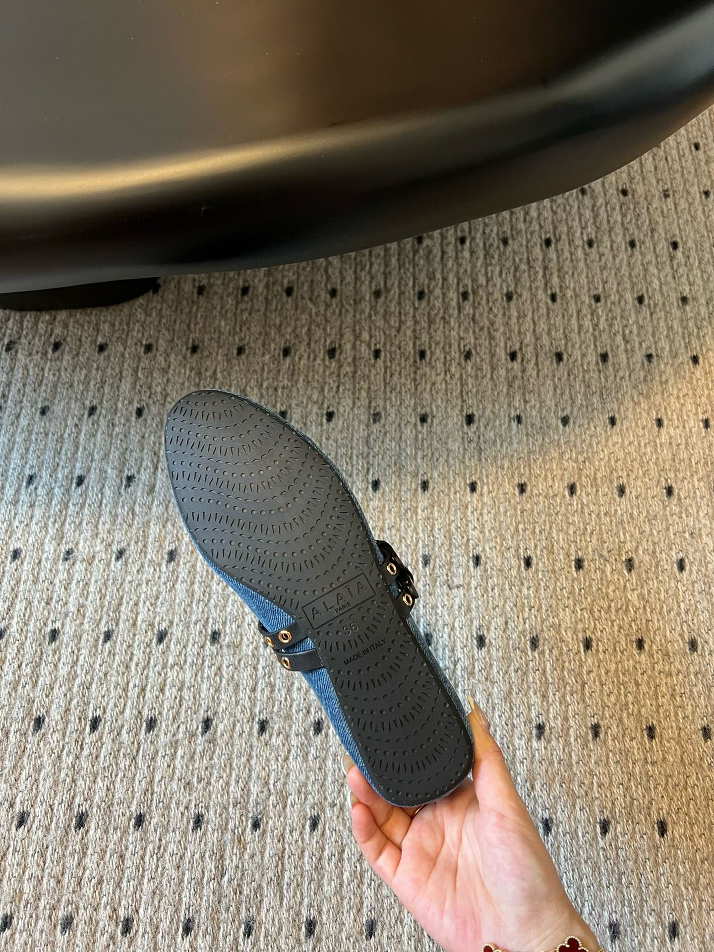 ALAIA BALLET FLATS