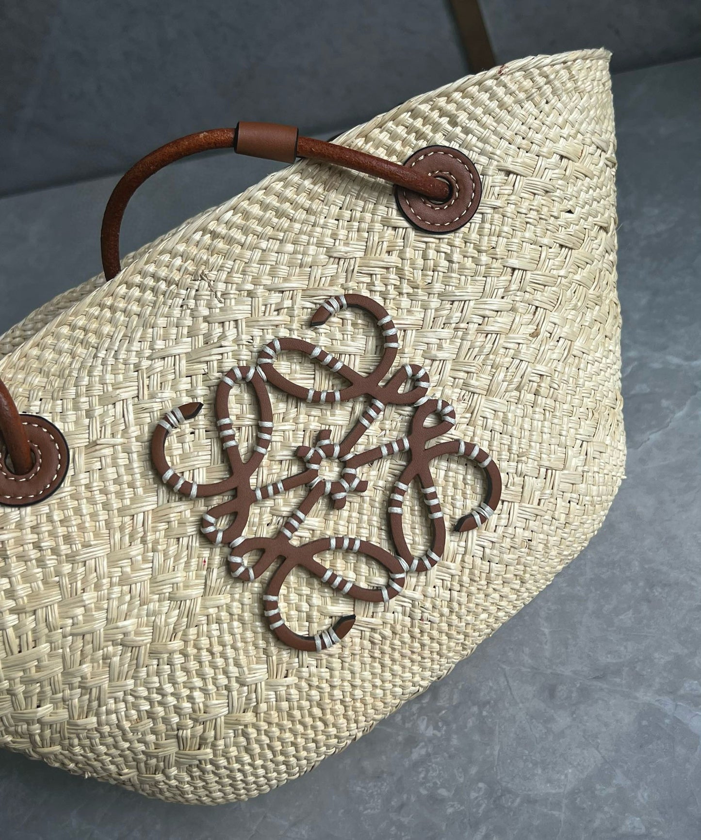 LOEW LARGE FLAMENCO CLUTCH
