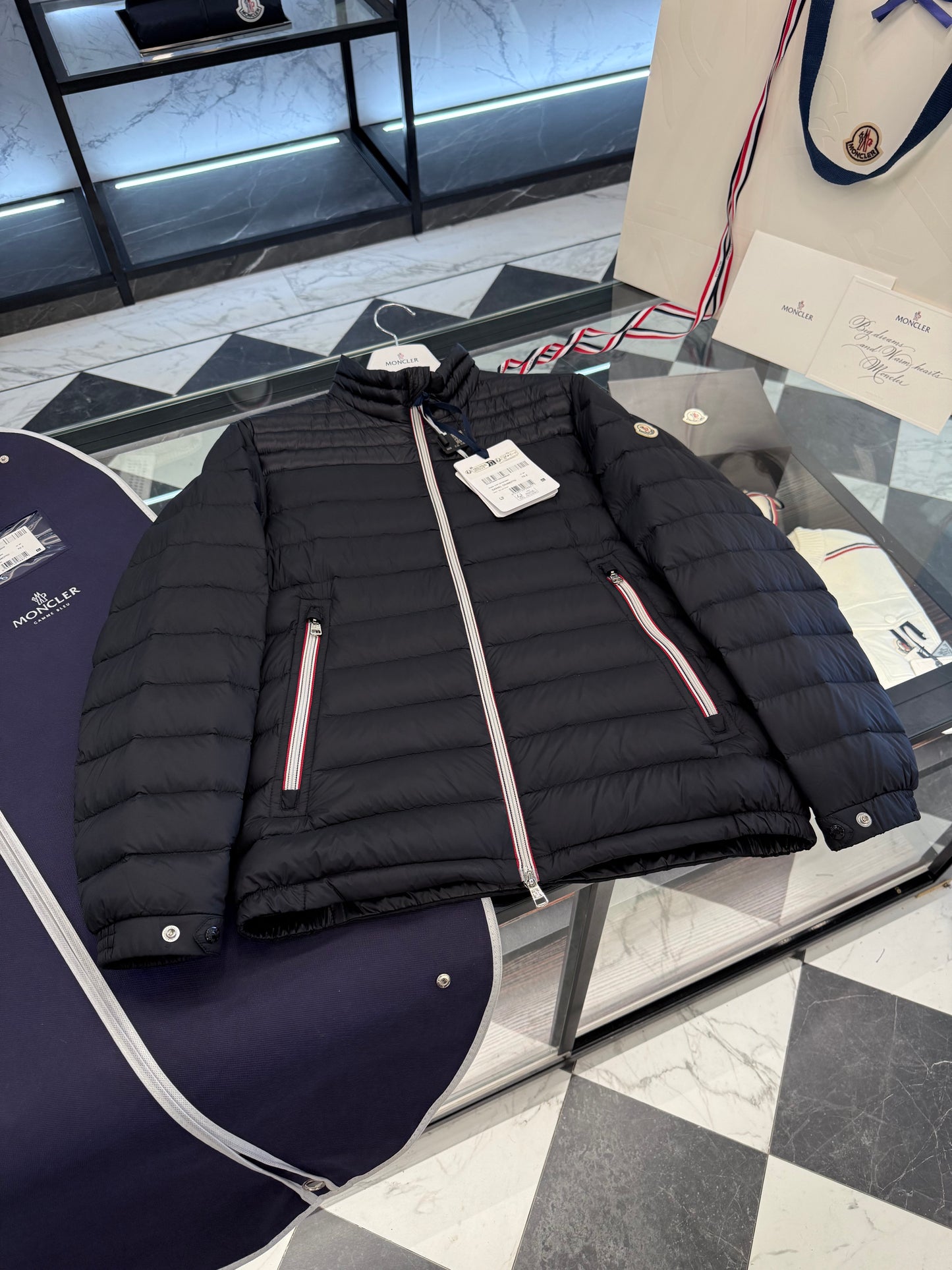 MONC DANIEL JACKET