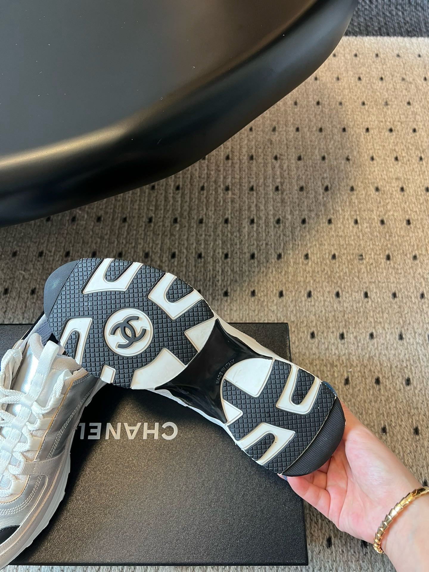 CC SNEAKER