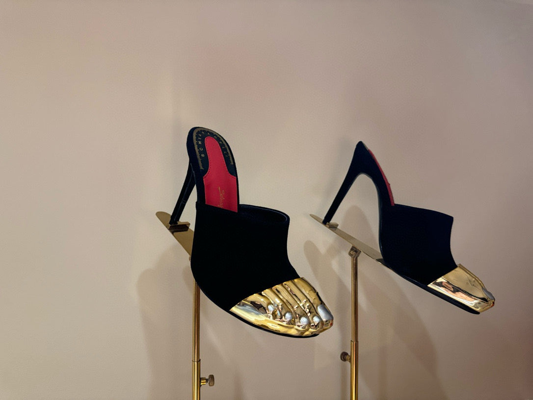 SCHIAPARELLI HEELS