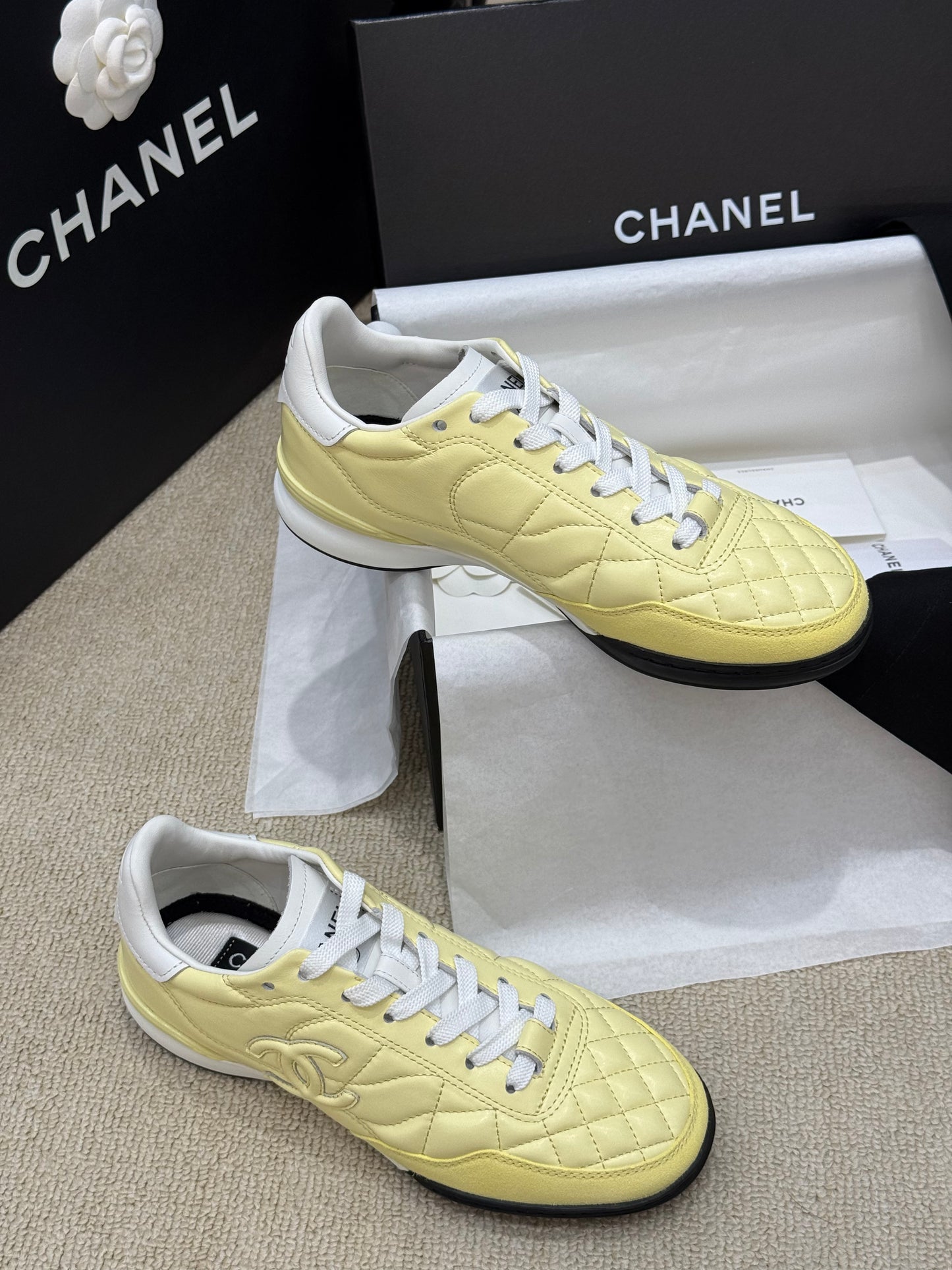 CC SNEAKER