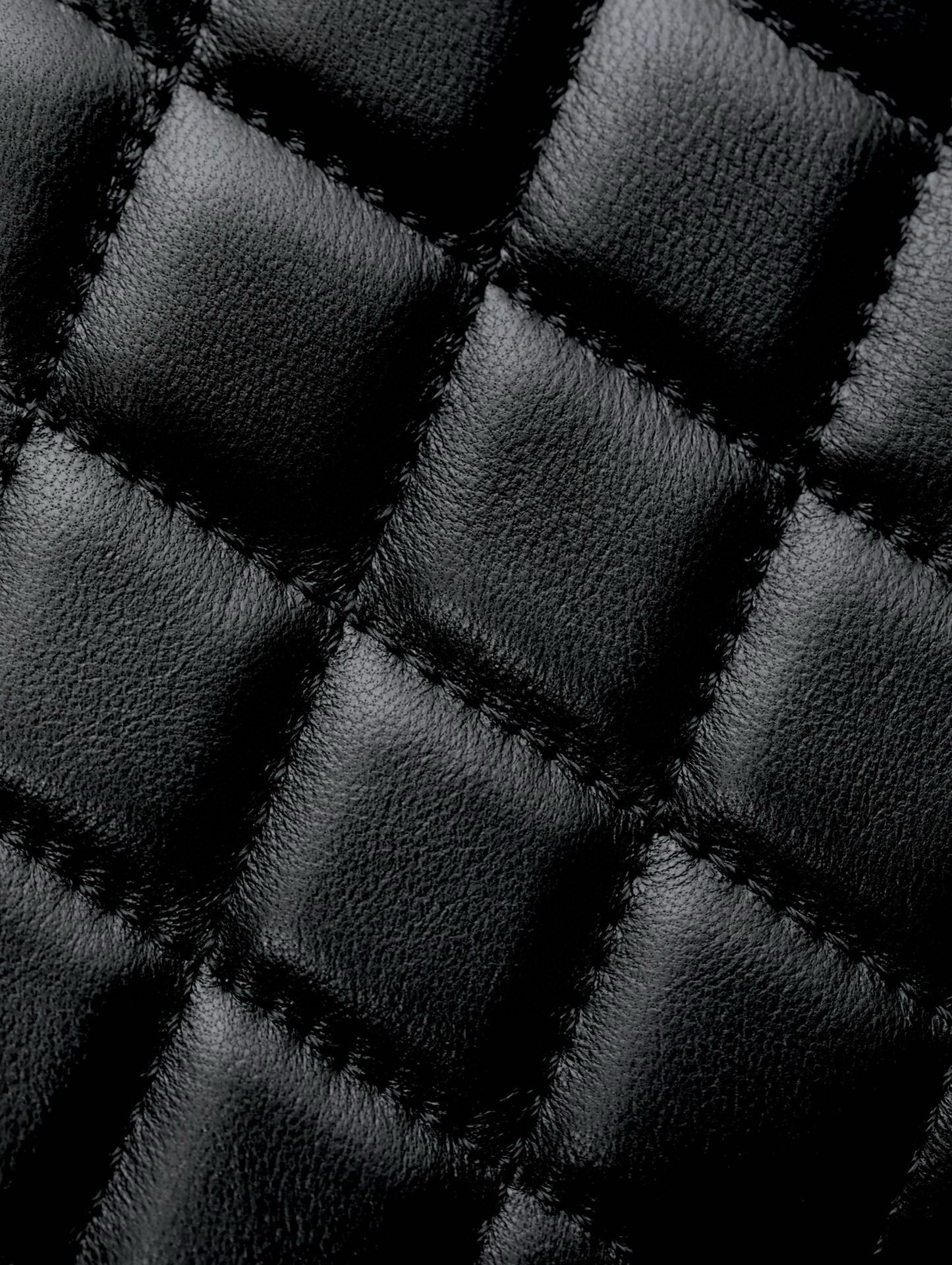 CC SMALL BOX CHAIN BAG
