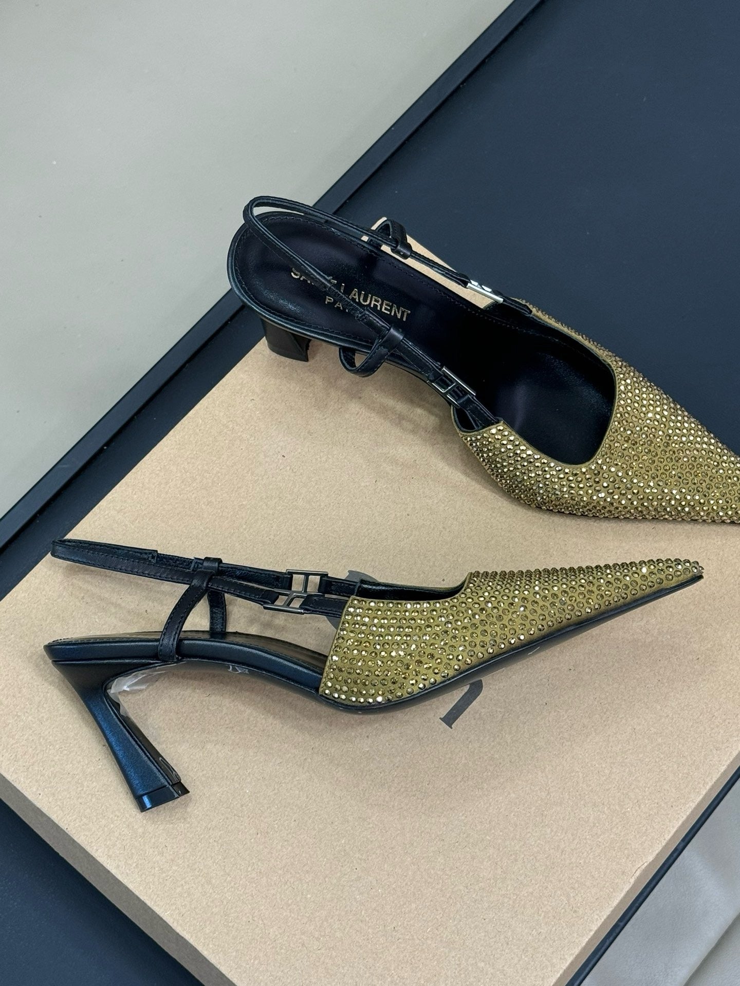 SL HEELS