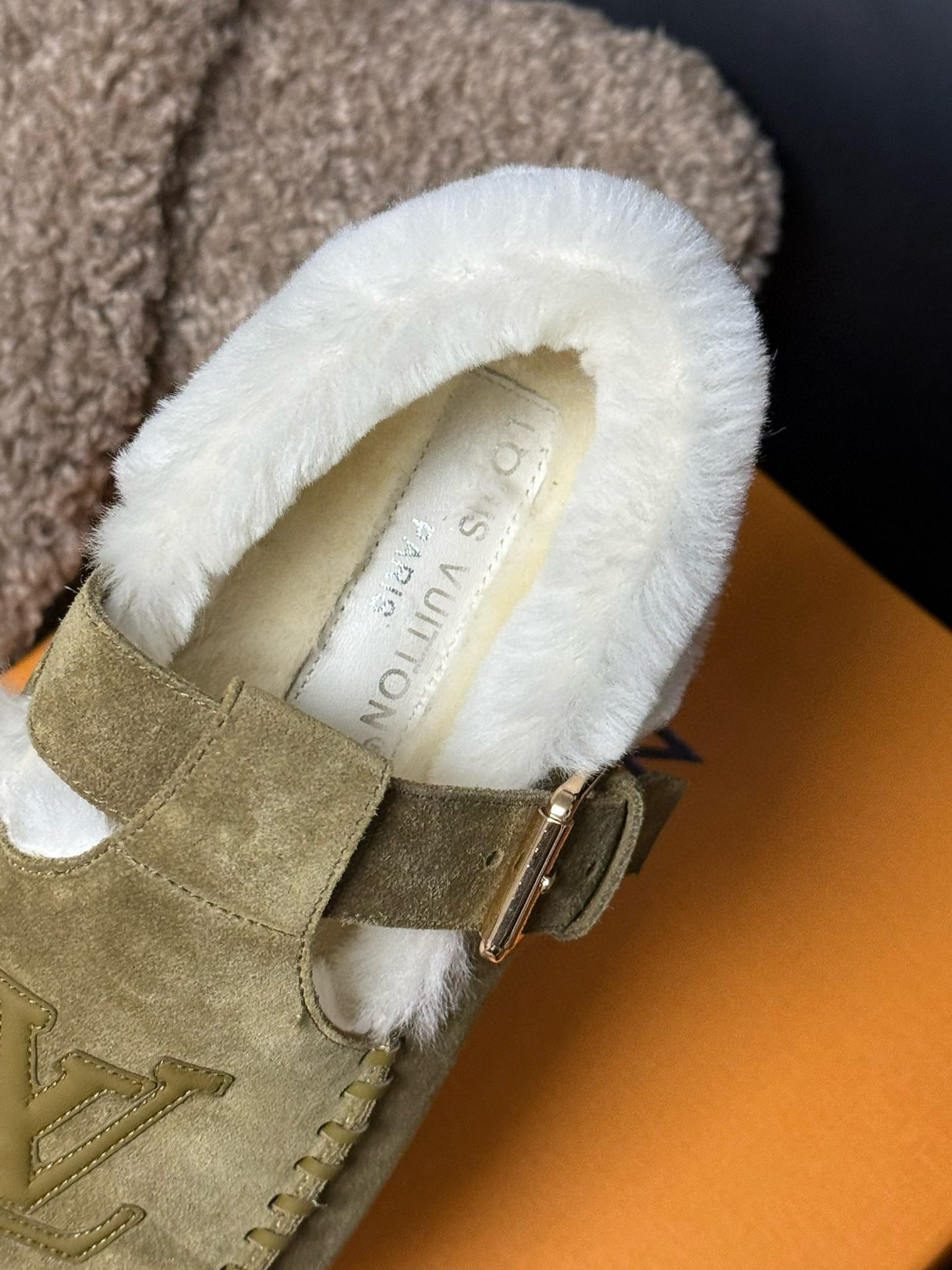 LOU COLORADO MARY JANES