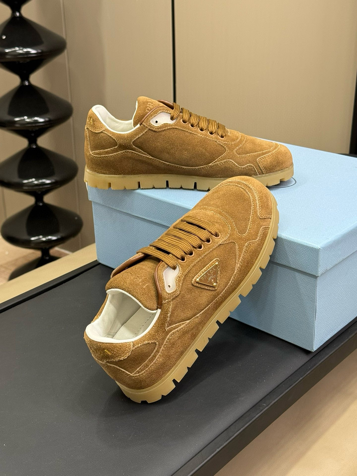 PD SNEAKER