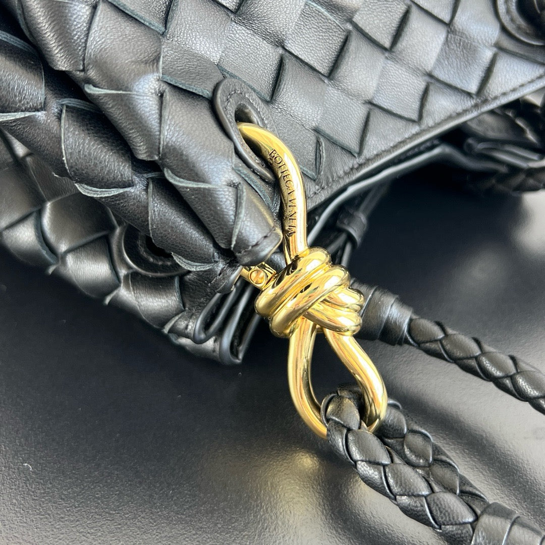 BOTT SMALL PARACHUTE CHAIN BAG