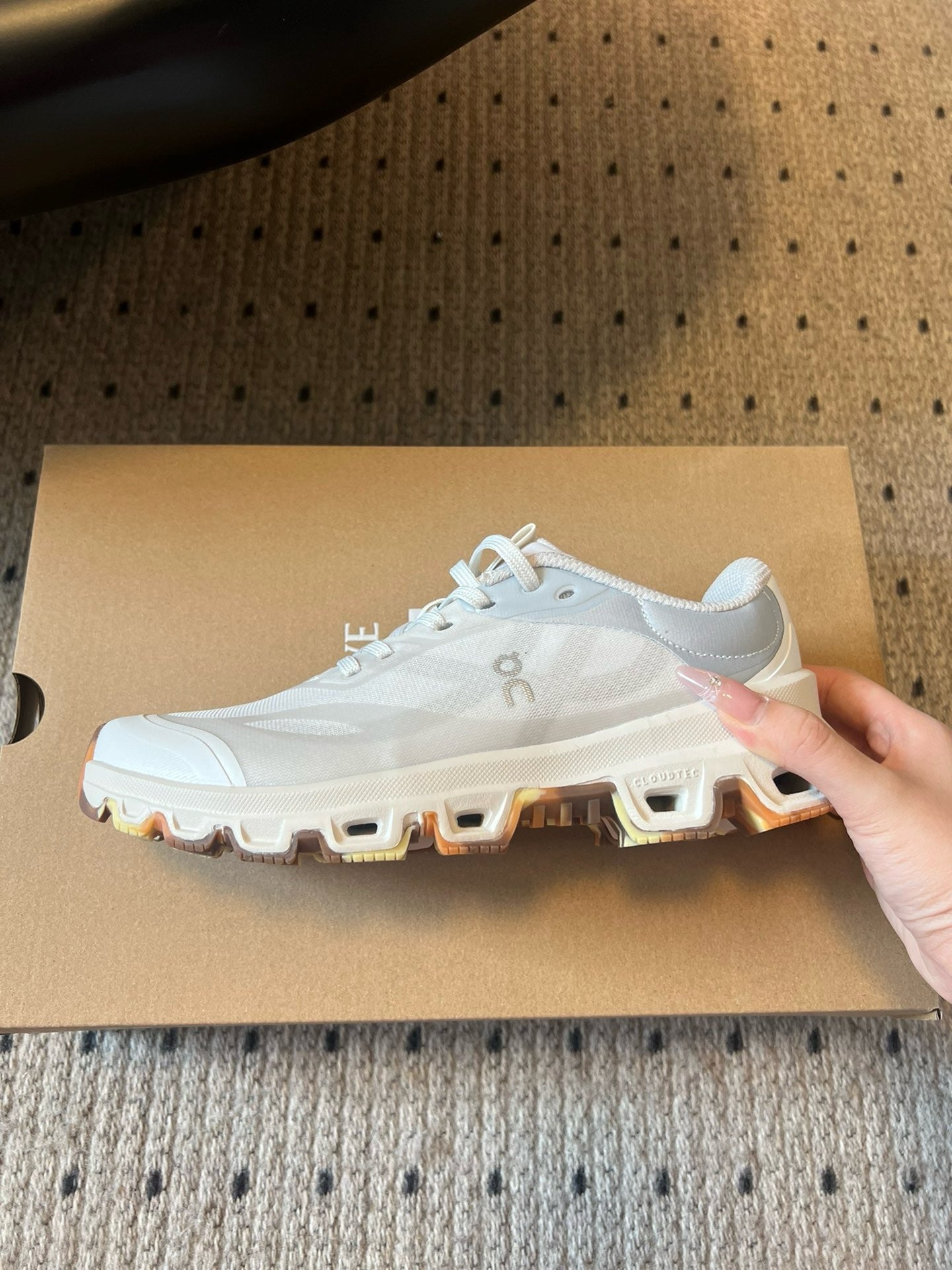 LOEW CLOUDLIT SNEAKER