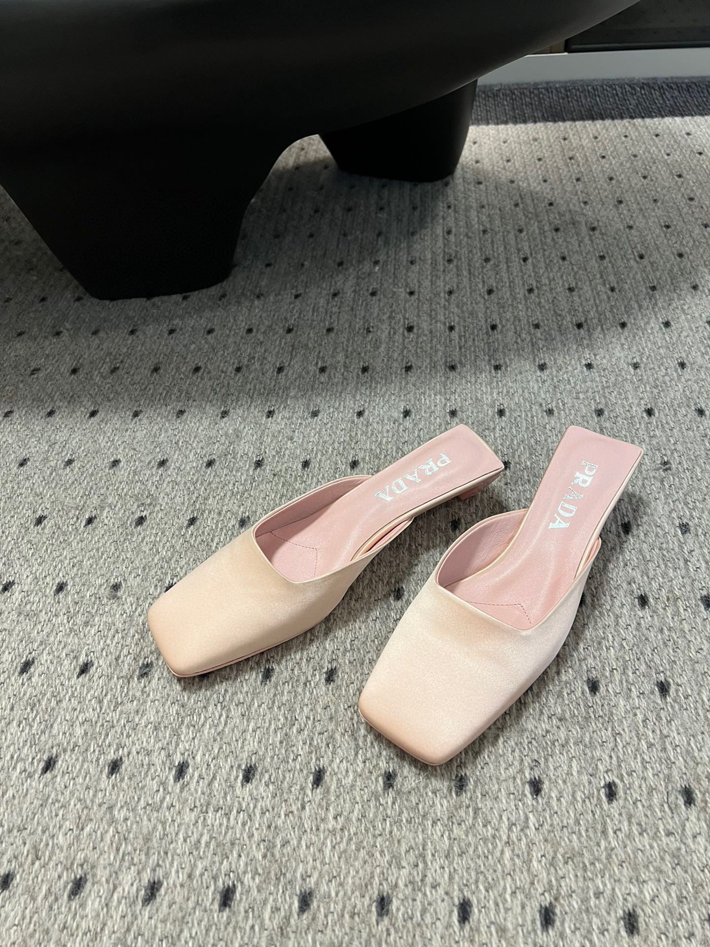 PD HEELS
