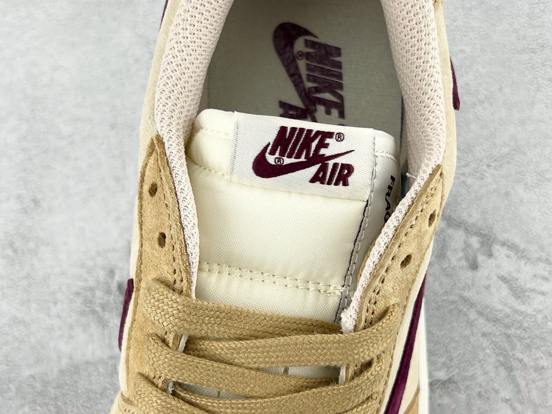 TRAVIS S x JORDAN 1 LOW