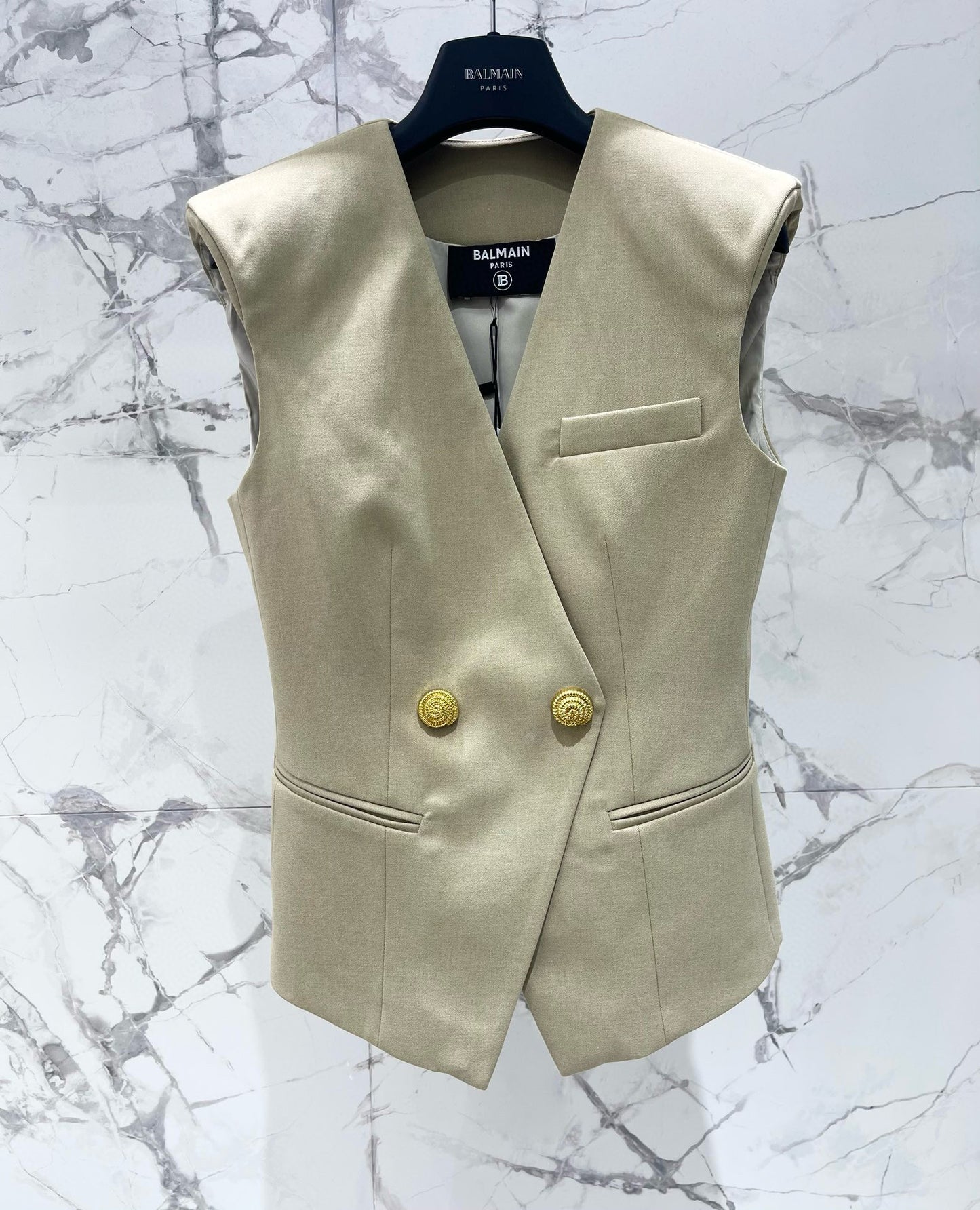 BALM VEST
