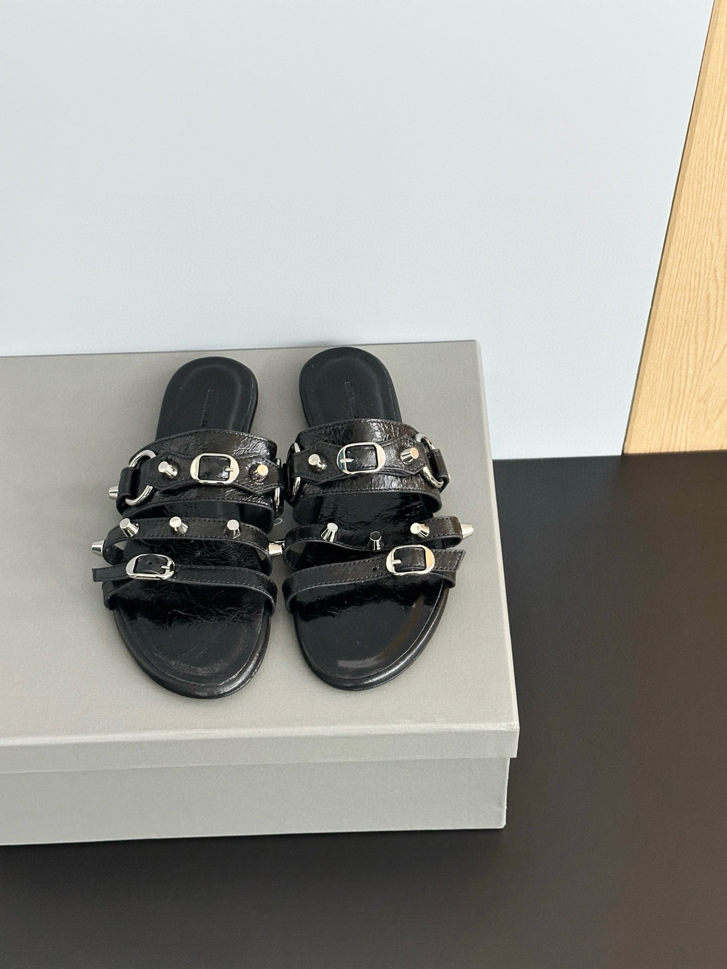 BAL SANDALS