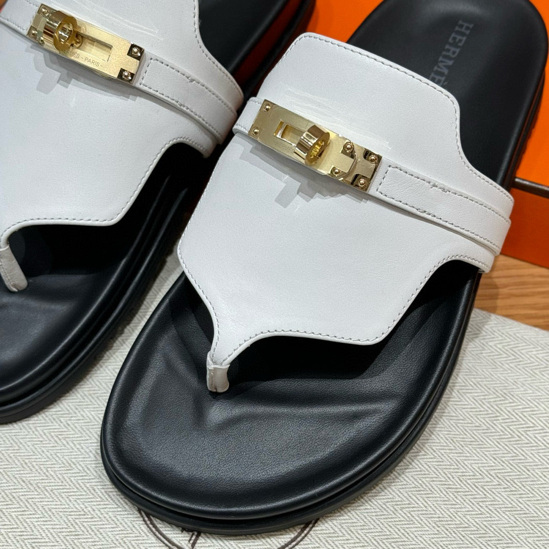 HERM EMPIRE SANDALS