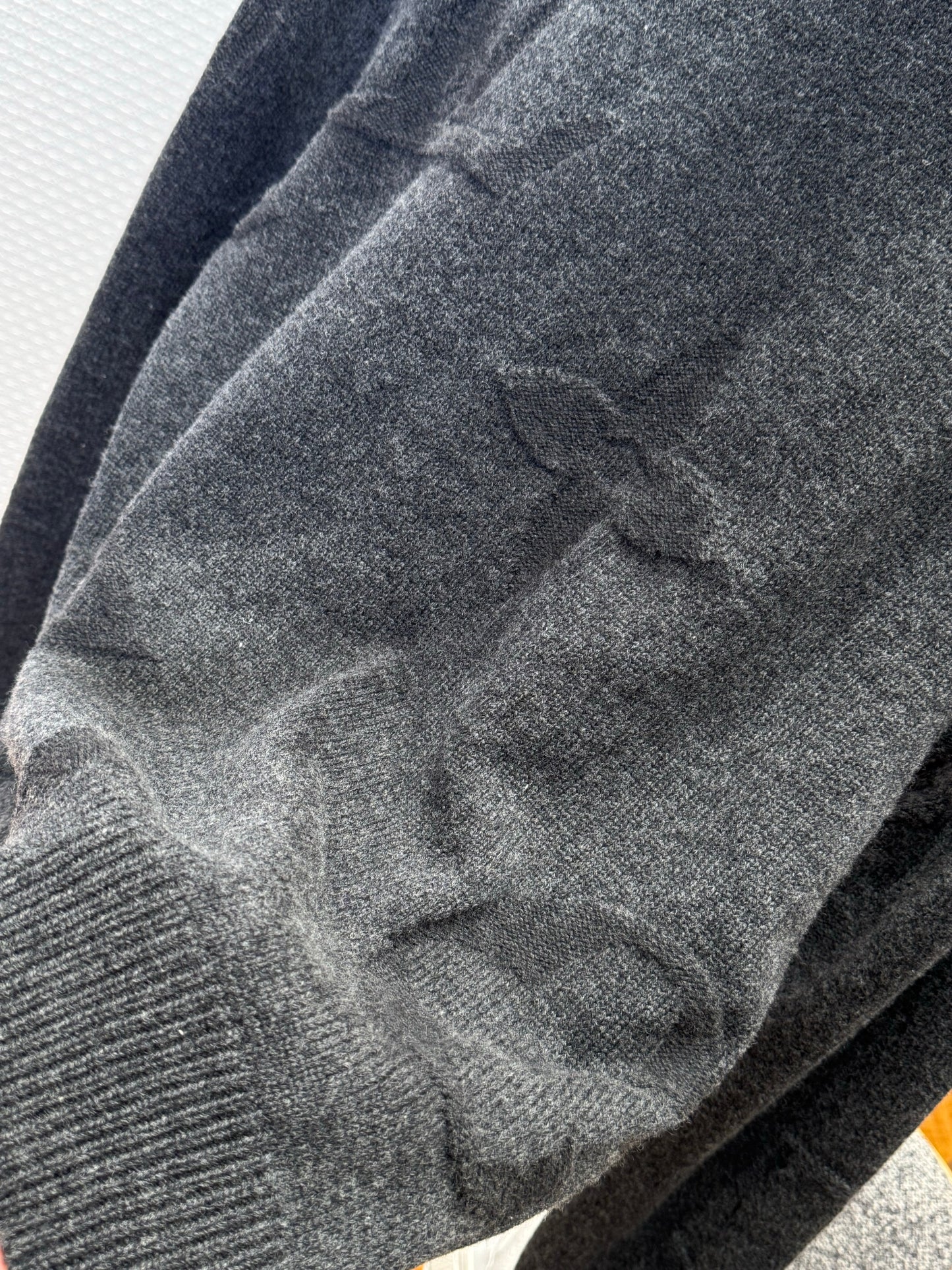 LOU JUMPER