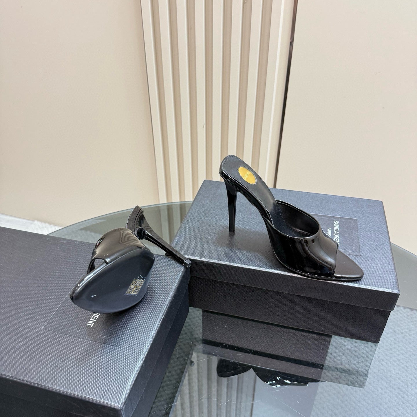 SL HEELS