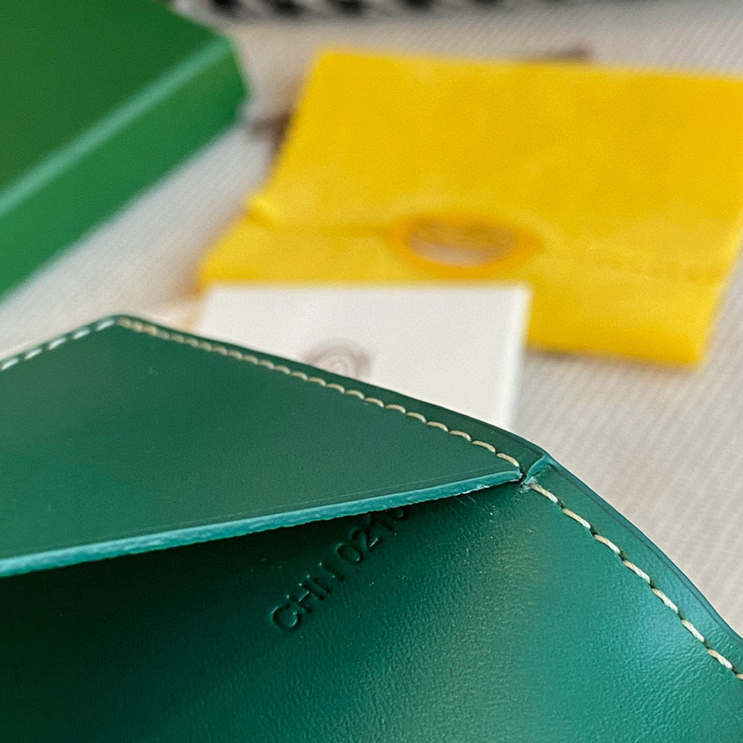 GOYA GRENELLE PASSPORT COVER