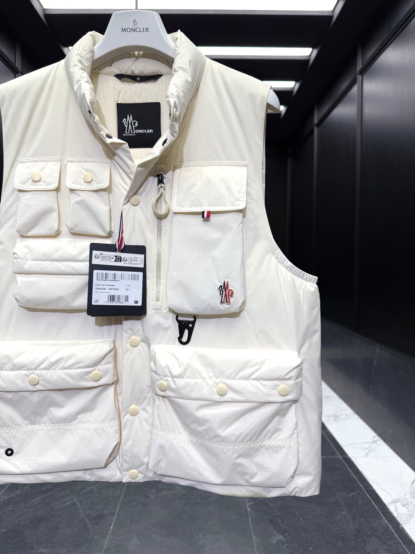 MONC TONGASS VEST
