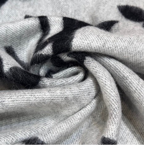LOU SCARF