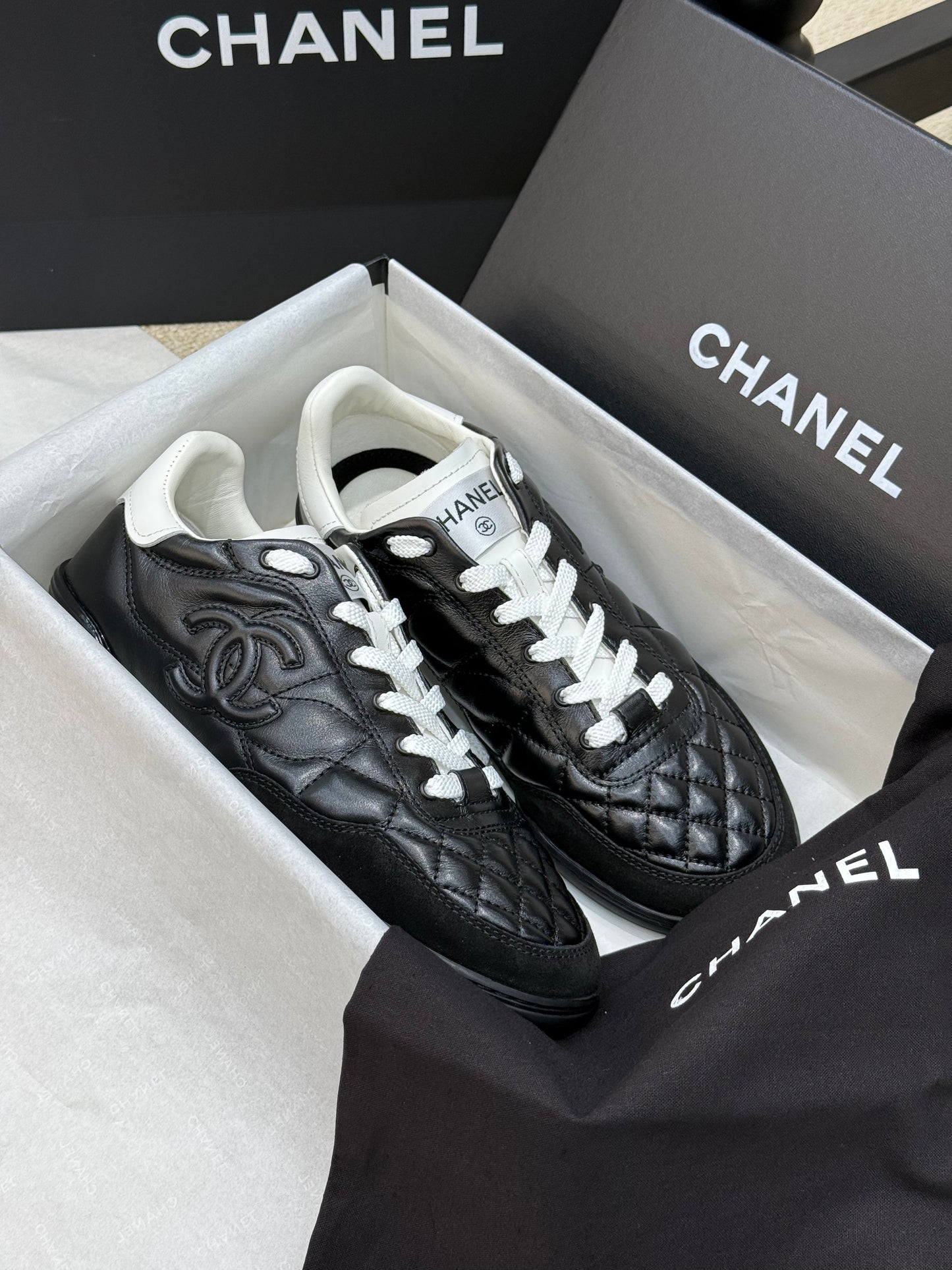 CC SNEAKER