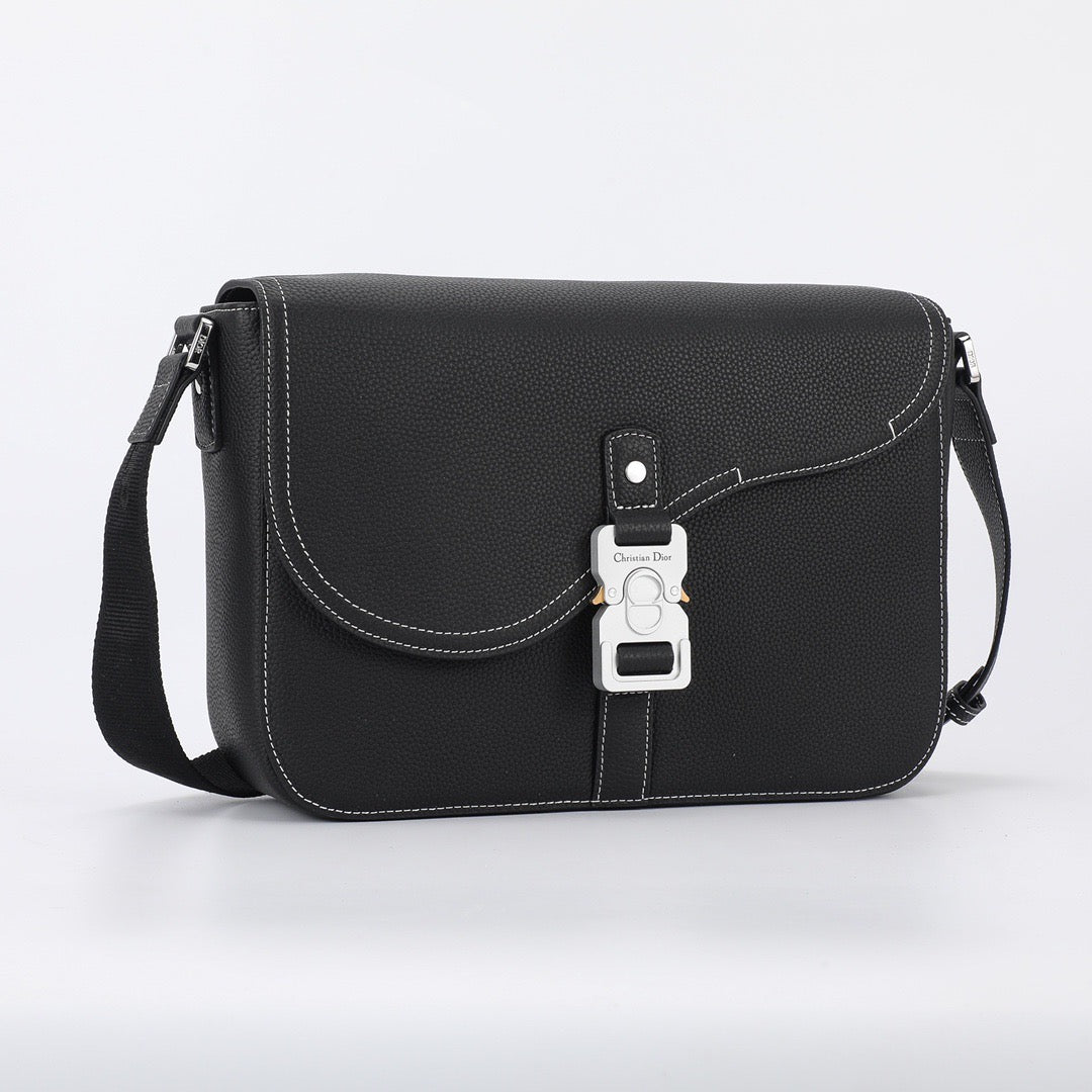 CD SADDLE MESSENGER BAG