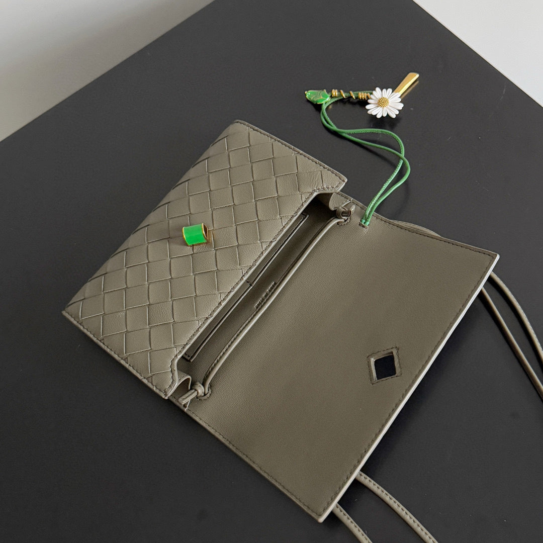 BOTT V ANDIAMO POUCH