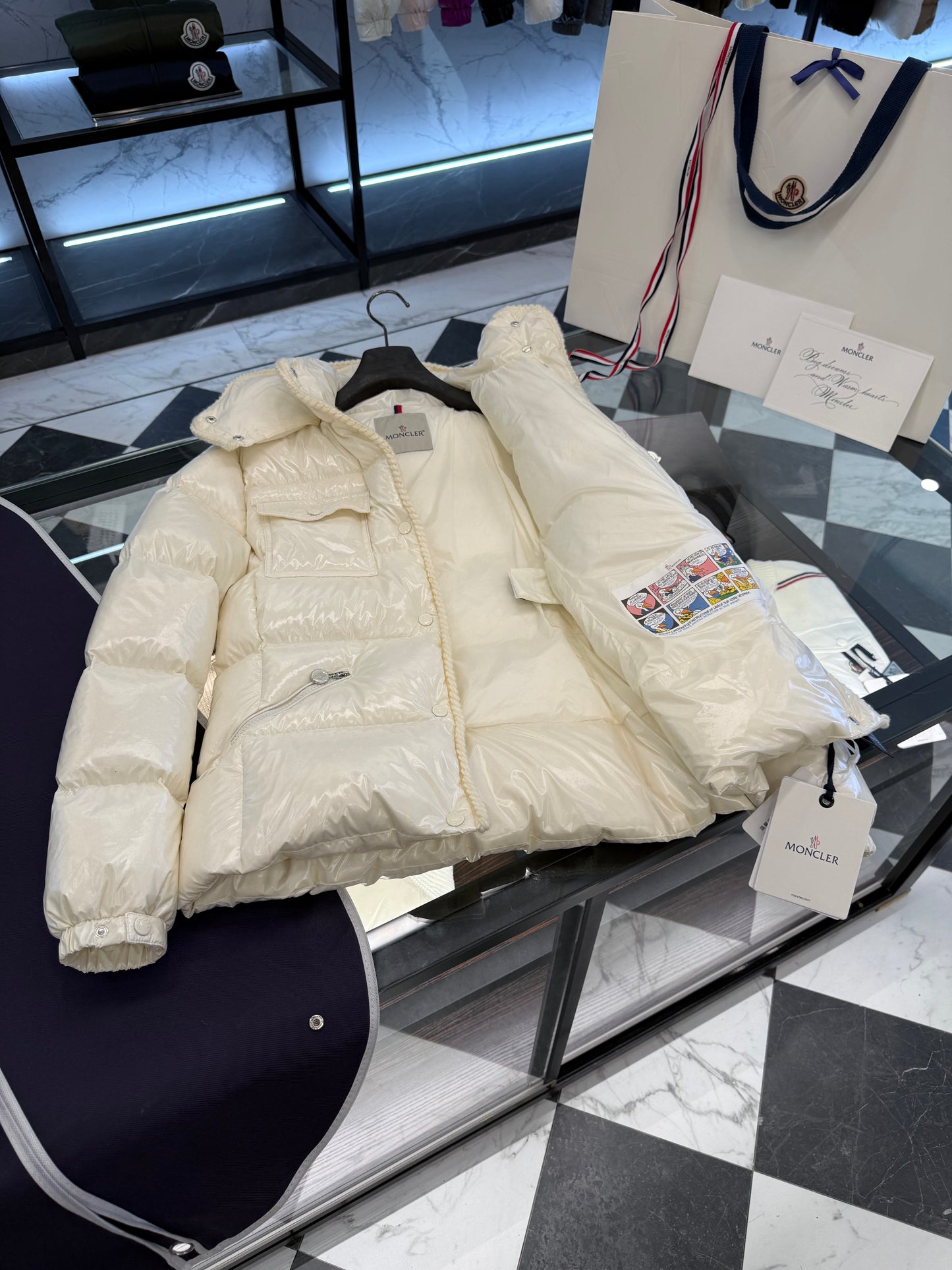 MONC GLAREINS JACKET