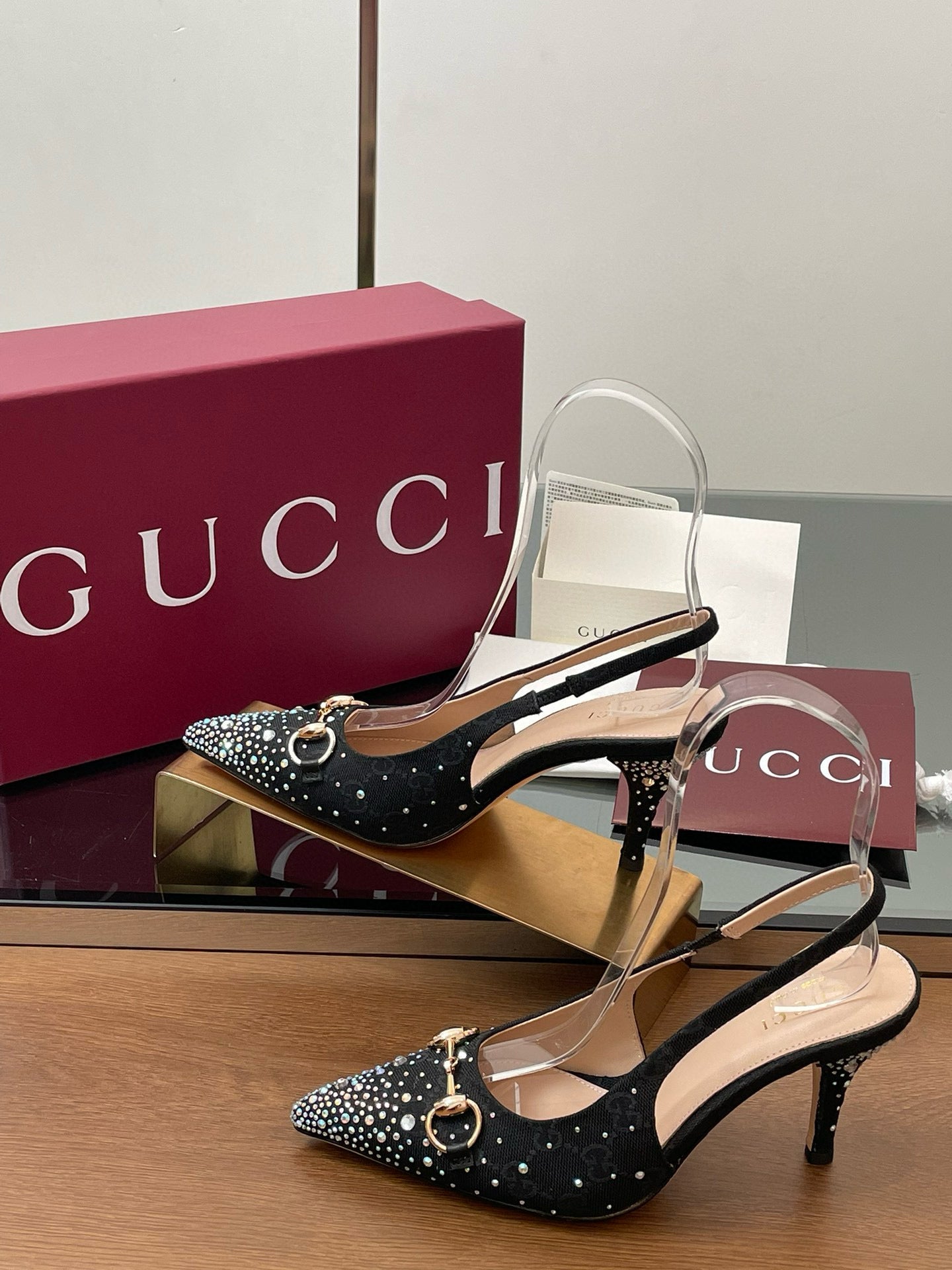 GG HEELS