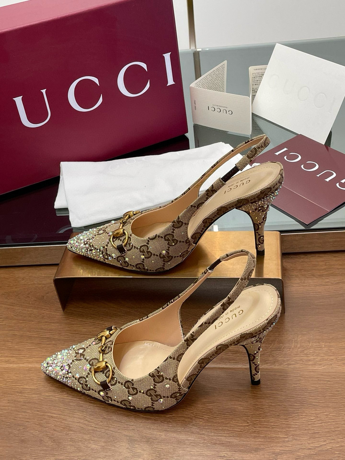 GG HEELS