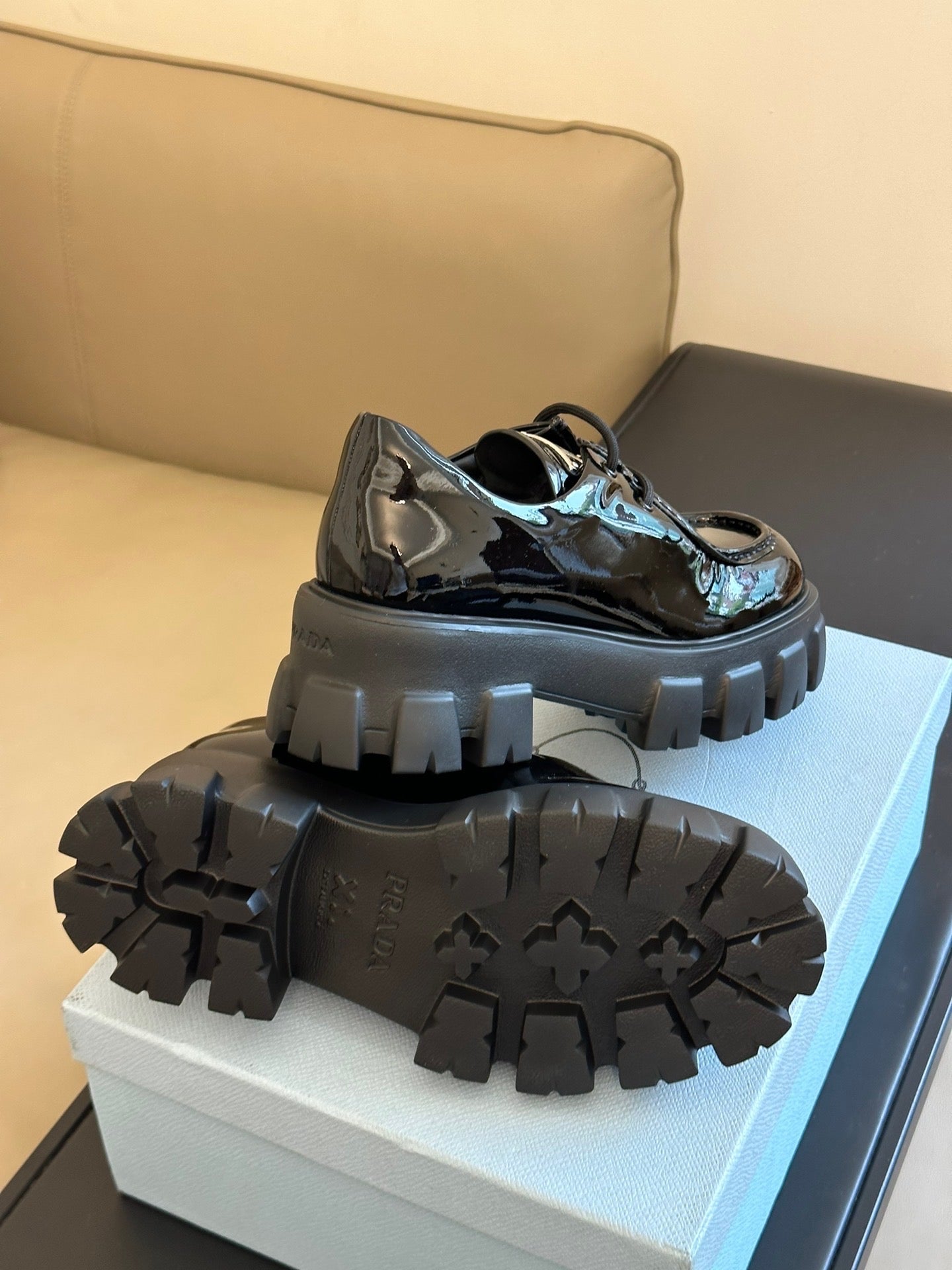 PD LOAFERS