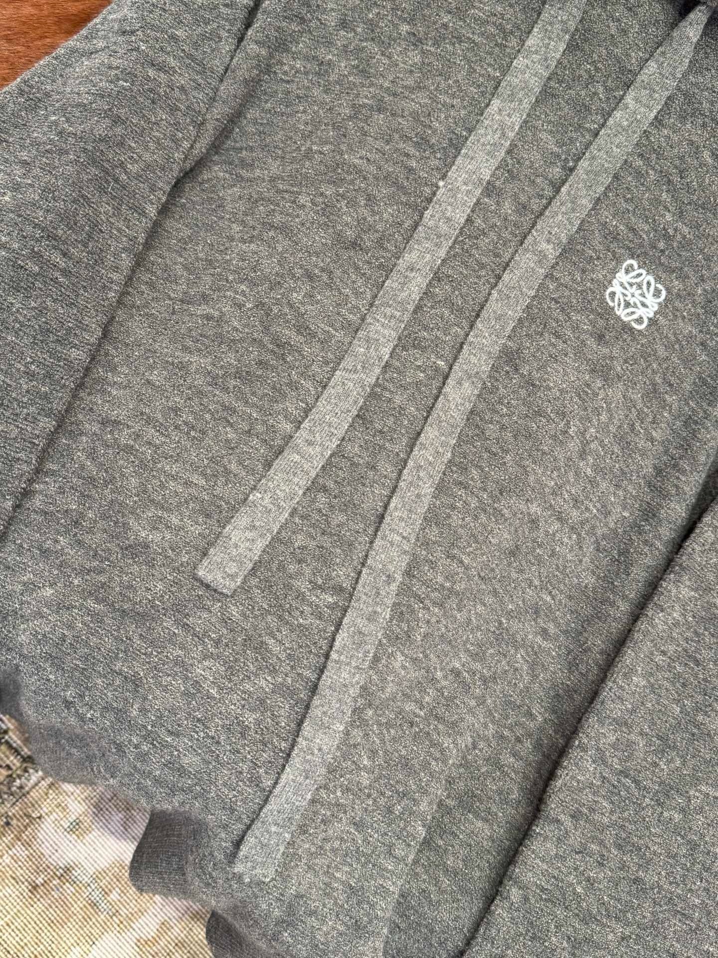 LOEW HOODIE