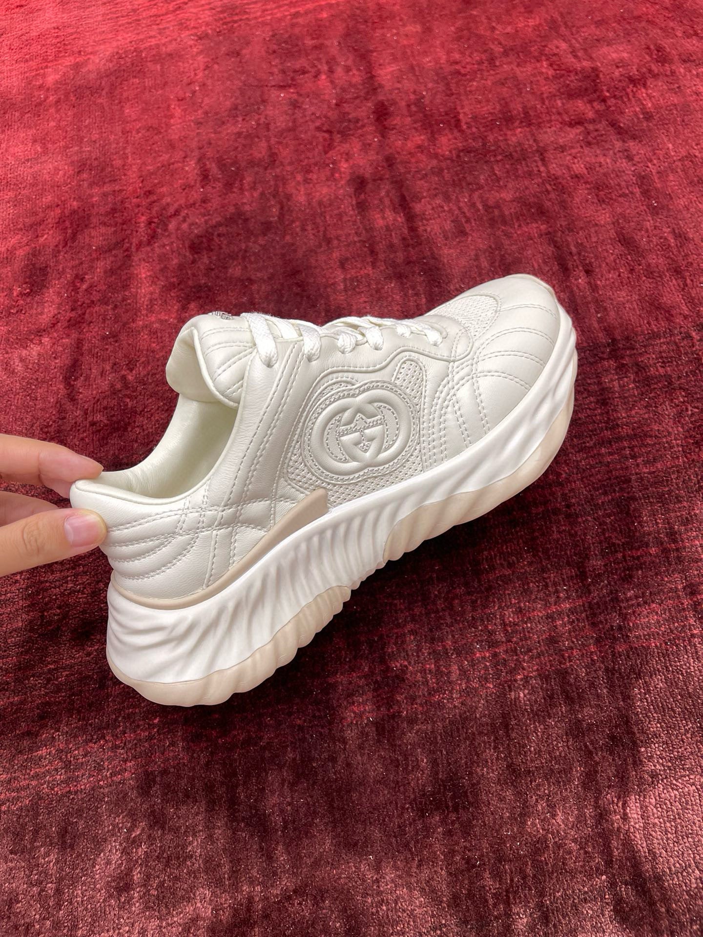 GG RIPPLE TRAINERS