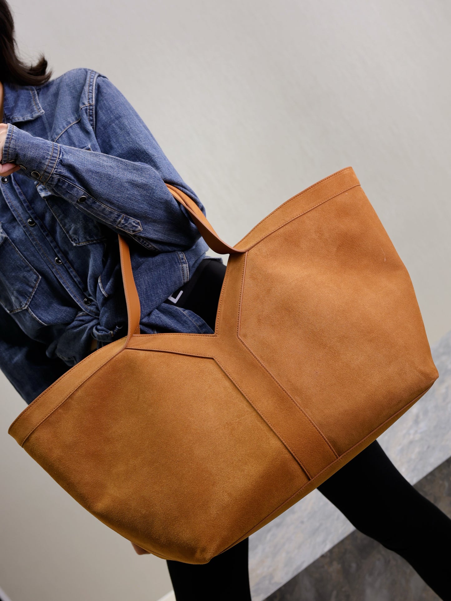 SL Y TOTE IN SUEDE BAG